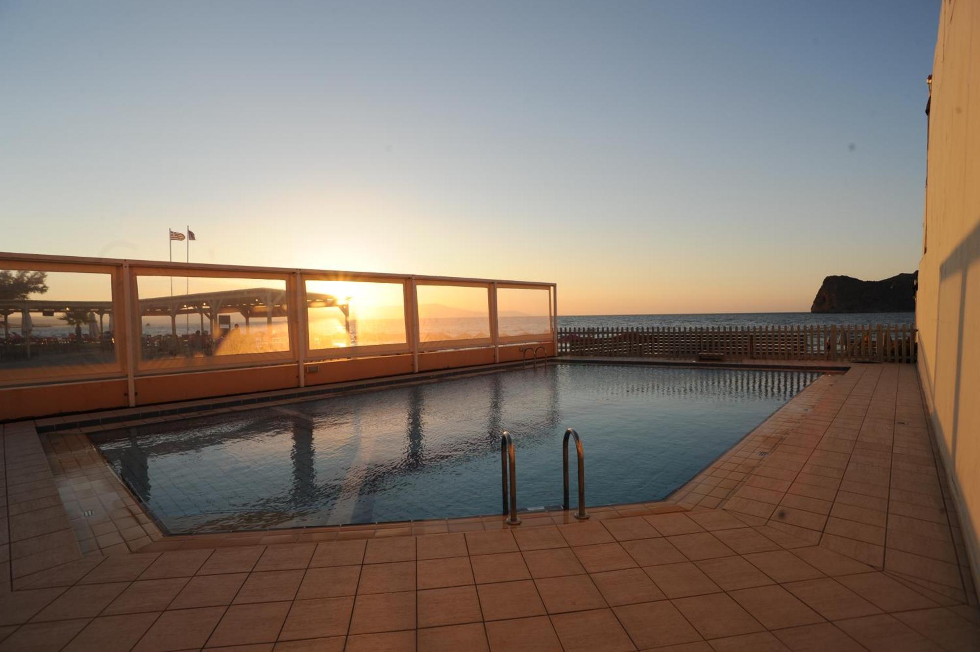 Aparthotel Georgina Agia Marina Esterno foto