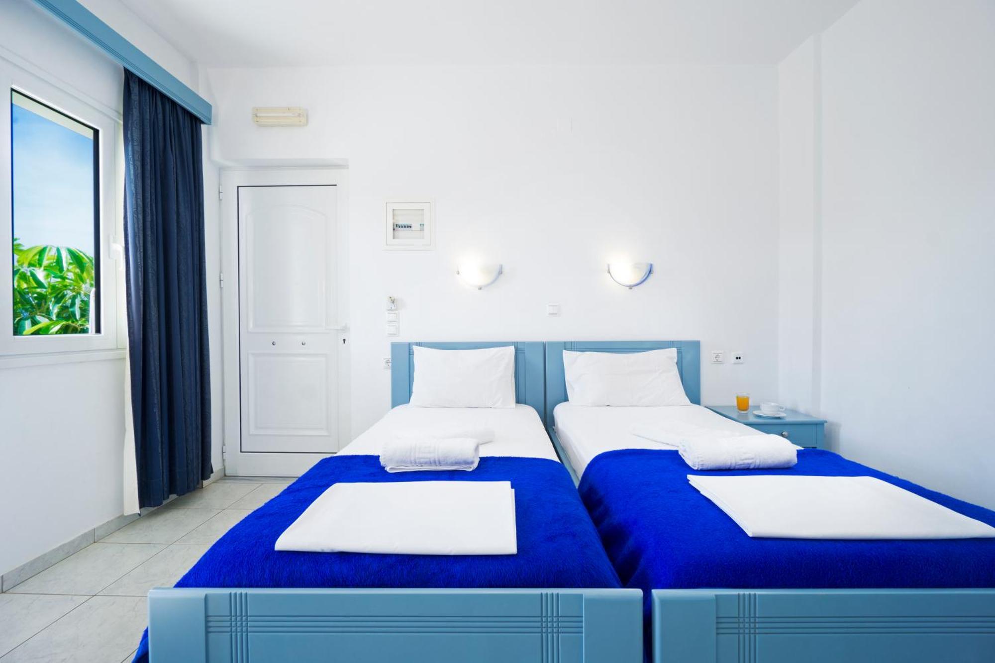 Aparthotel Georgina Agia Marina Esterno foto