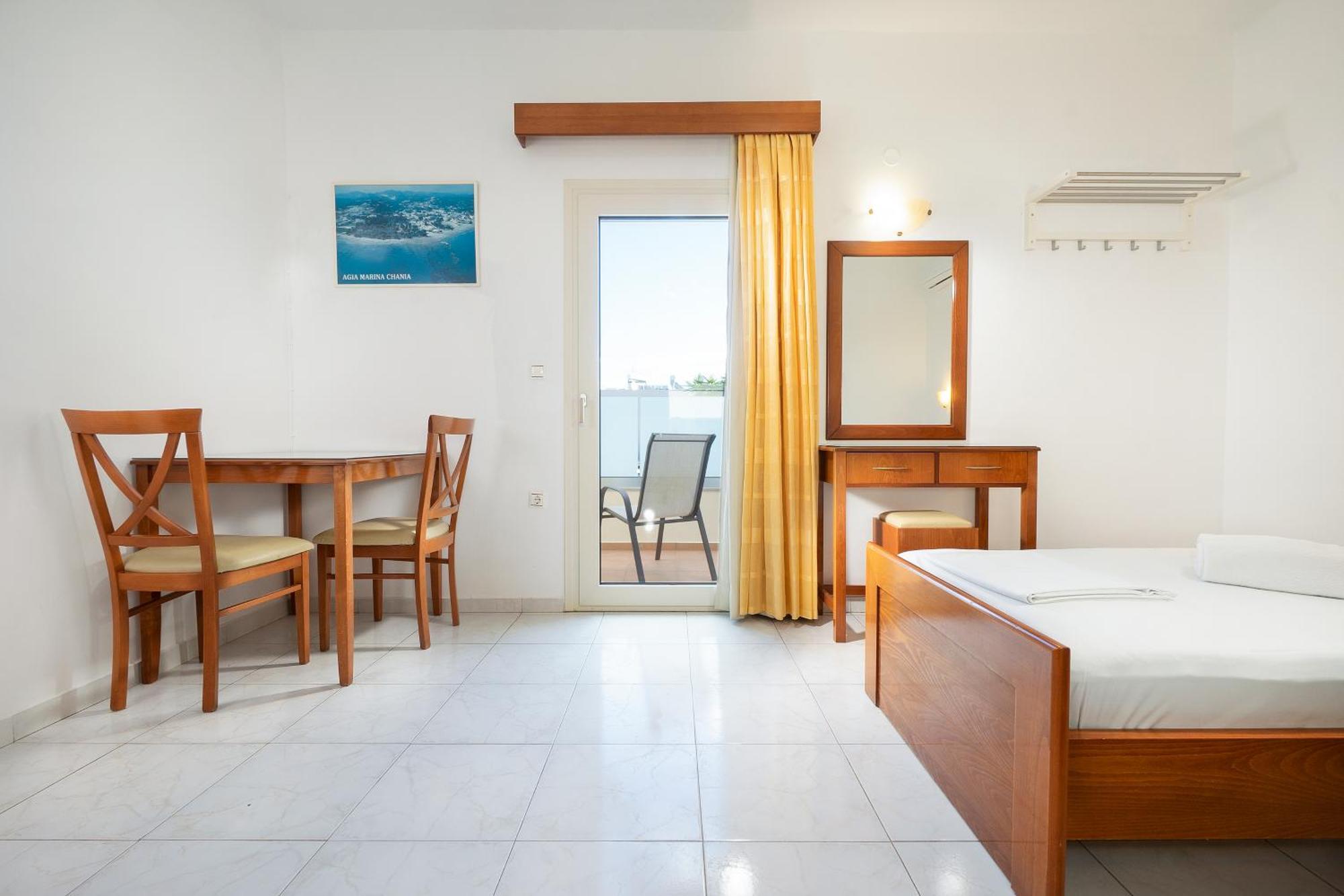 Aparthotel Georgina Agia Marina Esterno foto