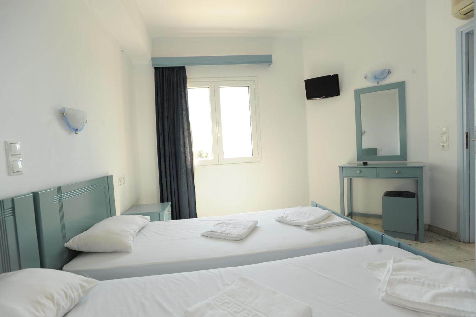 Aparthotel Georgina Agia Marina Esterno foto